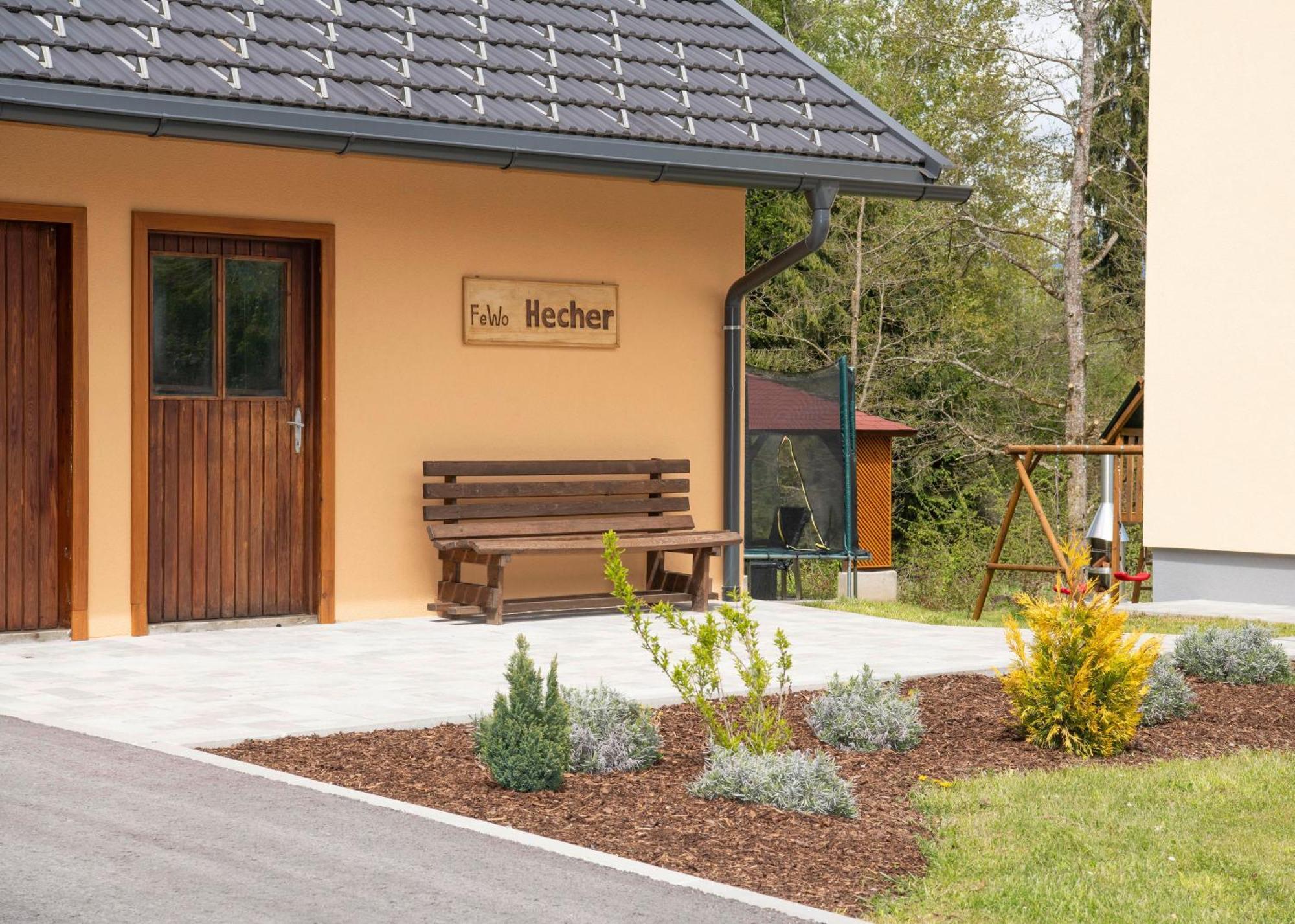 Ferienwohnungen Hecher Feldkirchen In Kaernten Bagian luar foto